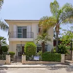 Mesogeios 39 * باراليمني