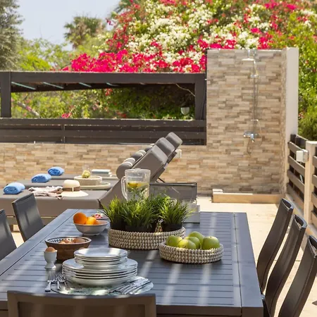 Mesogeios 39 * باراليمني