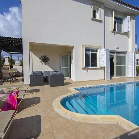 Mesogeios 39 Βίλα