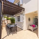 Mesogeios 39 Villa Paralimni