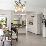 Mesogeios 39 * Paralimni