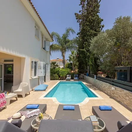 Mesogeios 39 Villa