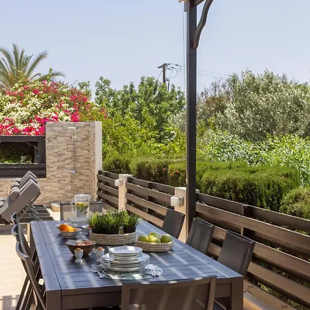 Villa Mesogeios 39 Paralimni