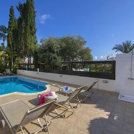 Villa Mesogeios 39 Paralimni