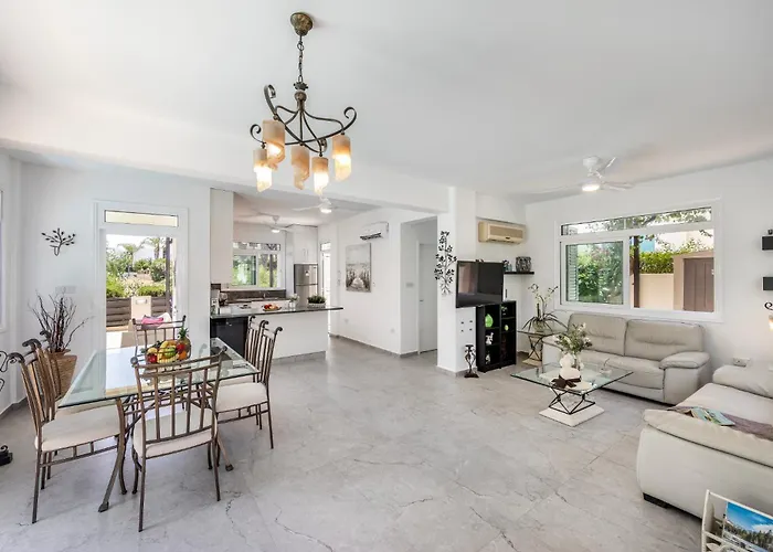 Mesogeios 39 * 파라림니