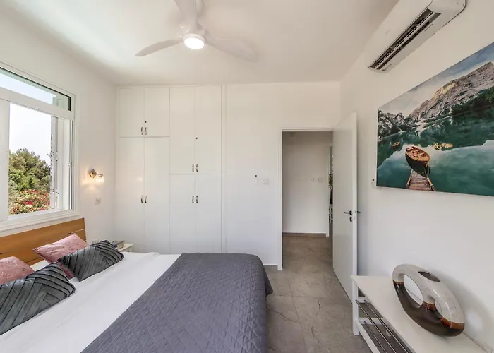 빌라 Mesogeios 39 *