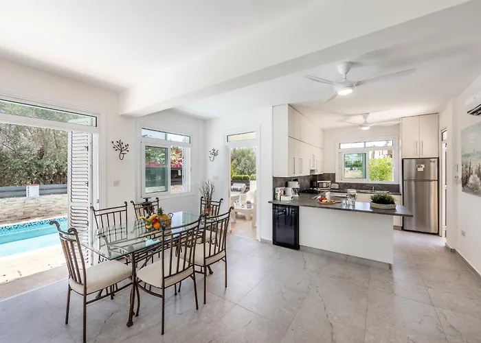 Mesogeios 39 * 파라림니